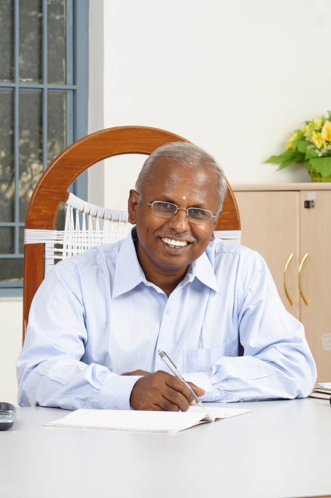 sasurie-chairman-kandasamy.jpg